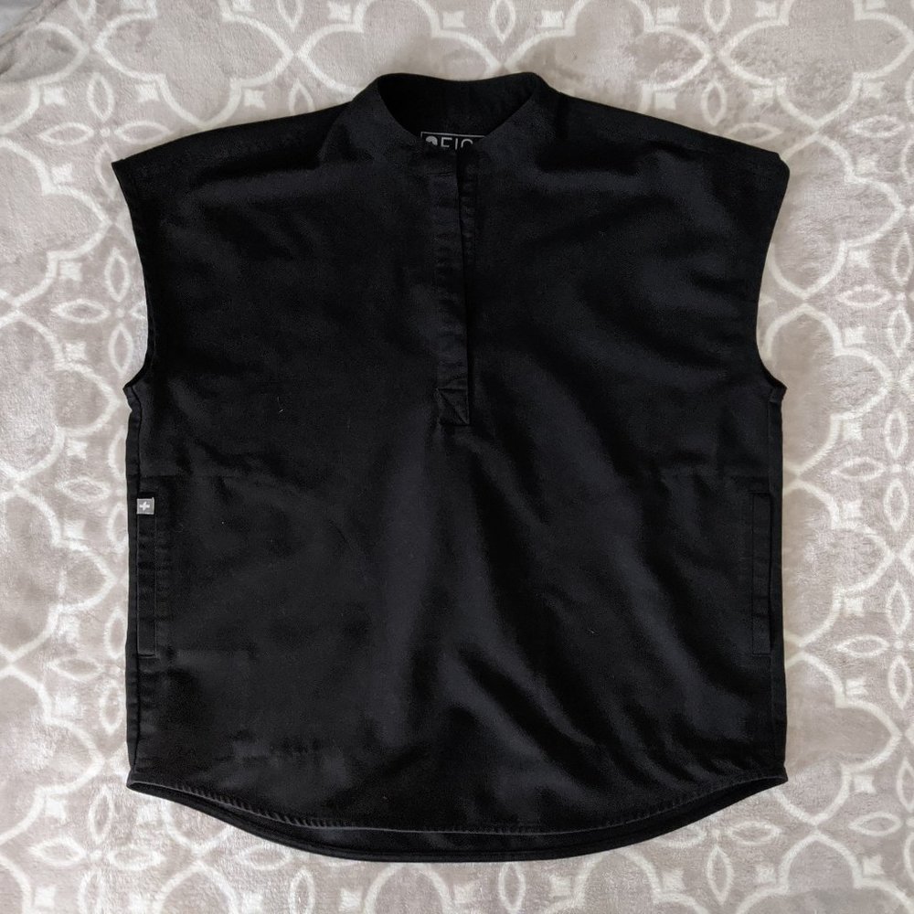 Wear Figs Black Rafaela Scrub Top - XS